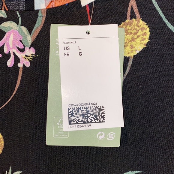 NWT H&M Gorgeous Floral Dress Size L - Picture 9 of 16